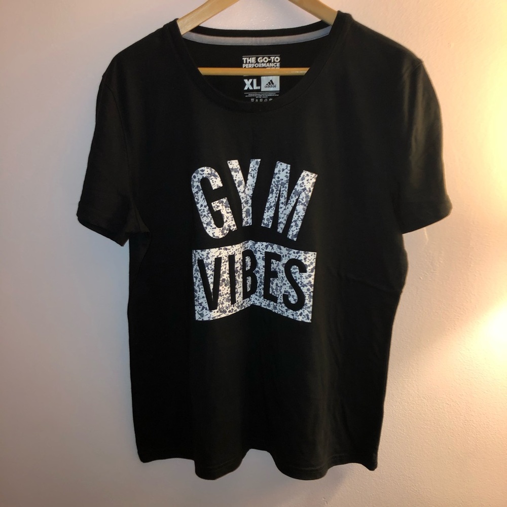 BNWT Adidas Gym Vibes Top